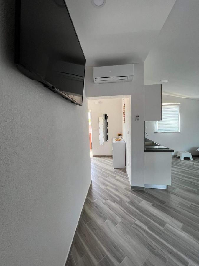 Apartment ˝Soleil˝ Vir Eksteriør billede