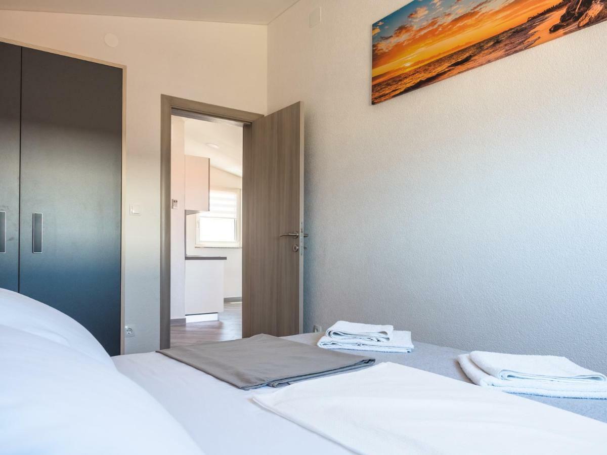 Apartment ˝Soleil˝ Vir Eksteriør billede
