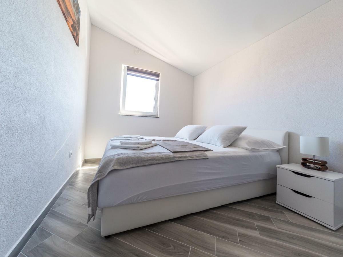 Apartment ˝Soleil˝ Vir Eksteriør billede